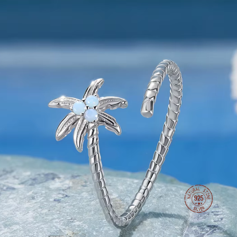 Ocean Palm Ring