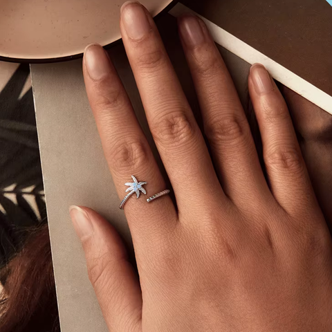 Ocean Palm Ring