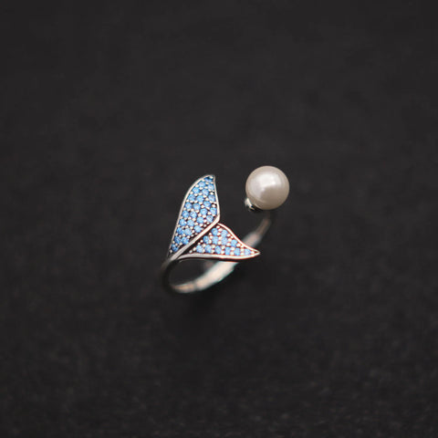 Dolphin Tail Adjustable Ring